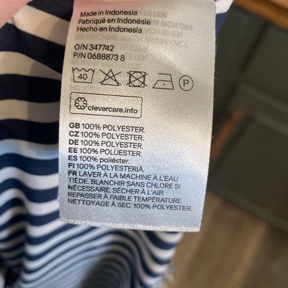 H & M NWT Size 4 Button Up Blouse Women’s - Picture 5 of 5